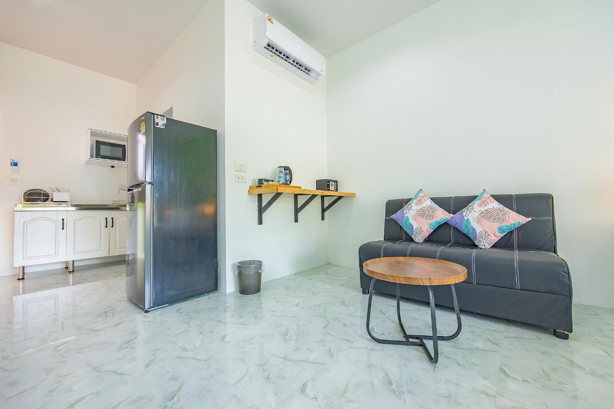Karon Hotel At 22 Luaran gambar